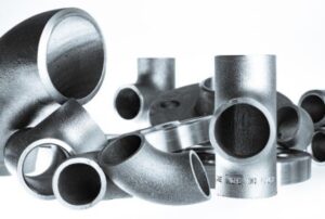 In the picture stainless steel pipe fittings displayed